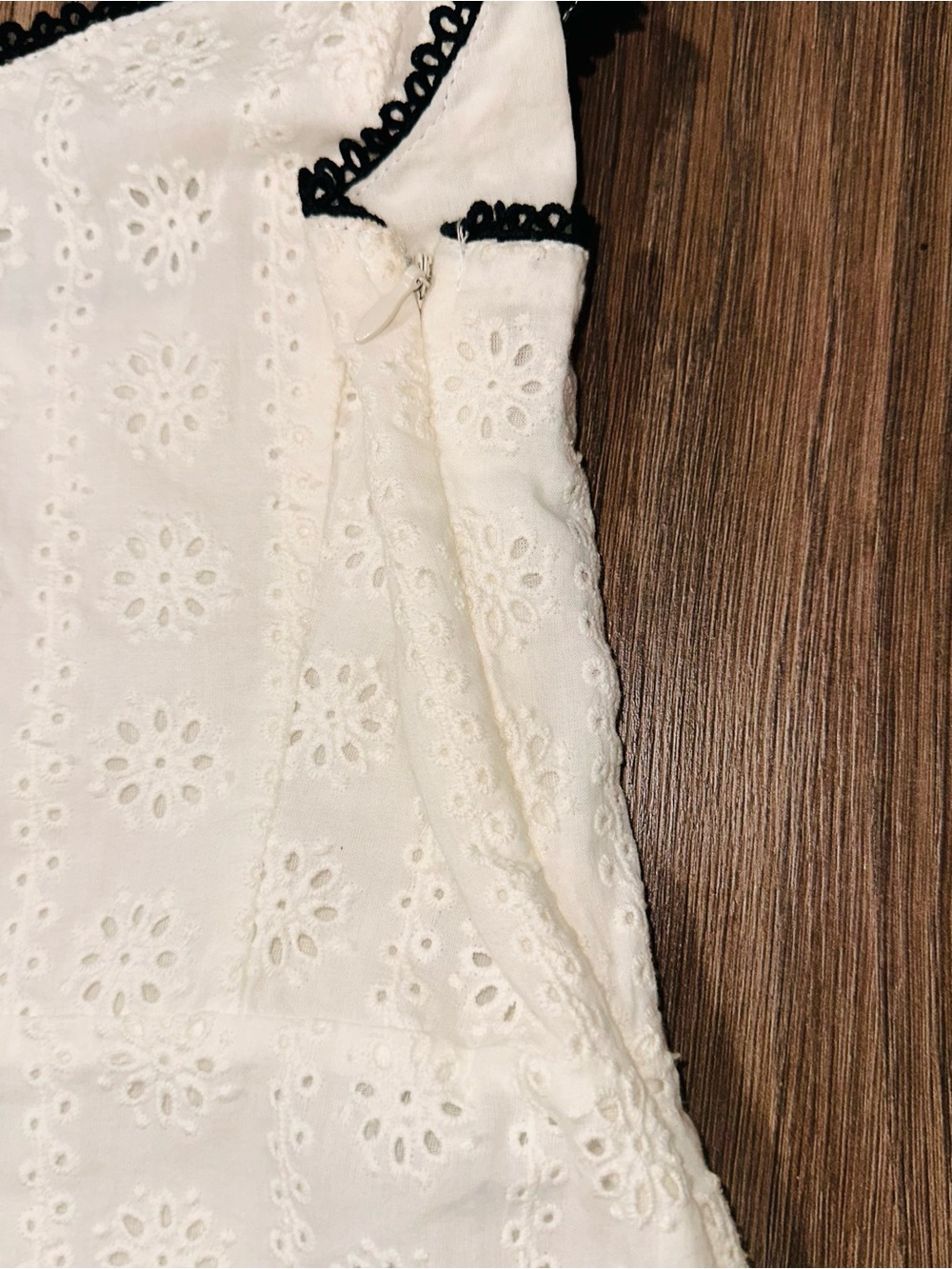 White Eyelet Cotton Mini Dress with Black Trim Cotton Lining Summer NWOT - Picture 3 of 10